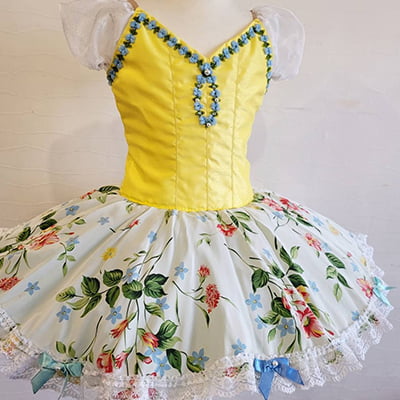 新作衣装☆人気の花柄スカートのチュチュです。